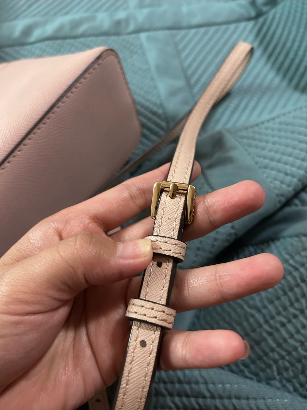 Michael Kors Blush Saffiano Dome Crossbody with Gold Hardware - Picture 9 of 12